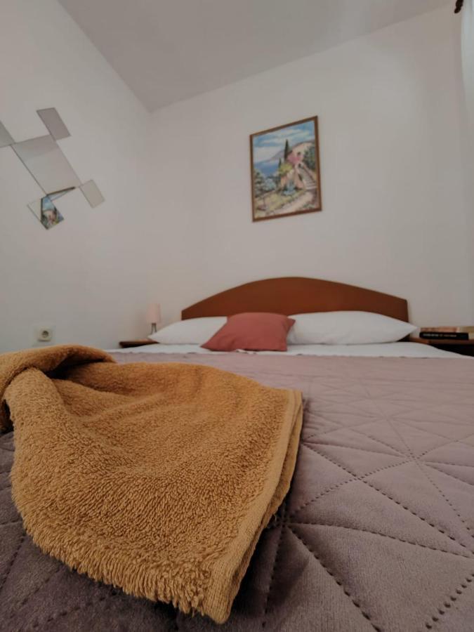 Apartments Turan Centrally Located With Free Parking Igrane Zewnętrze zdjęcie